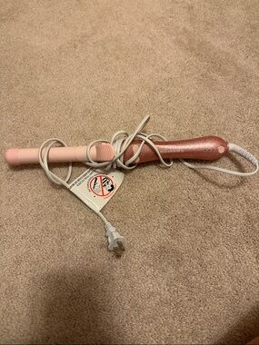 Pink Glitter Beachwaver Curling Wand